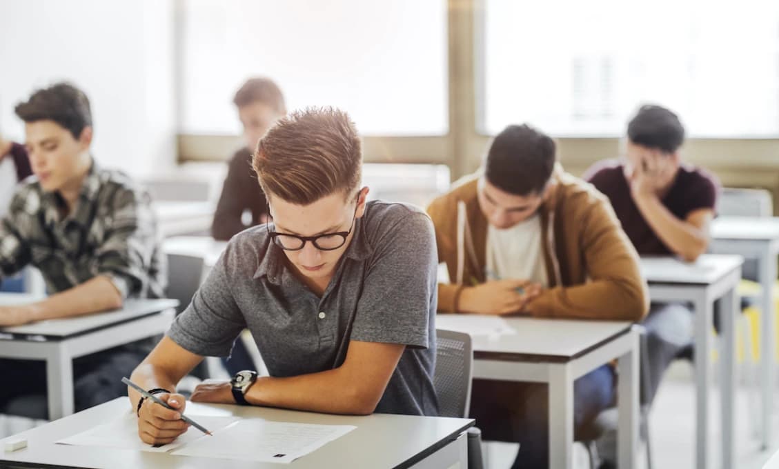 Prihlášku na strednú školu možno od 8. februára podať elektronicky