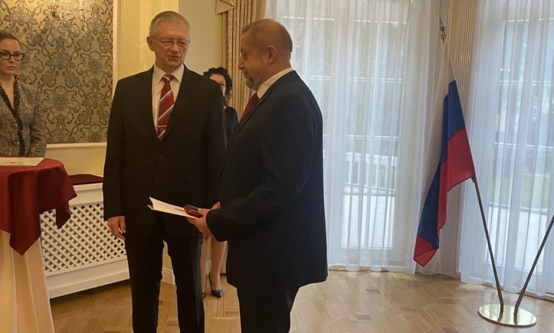 Štefan Harabin dostal za mierové snahy medailu od ruského ministra zahraničia Lavrova