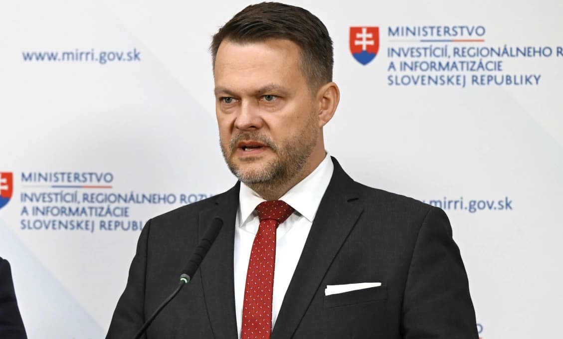 TICHÁ ROŠÁDA NA MIRRI! Vláda odvolala štátneho tajomníka!