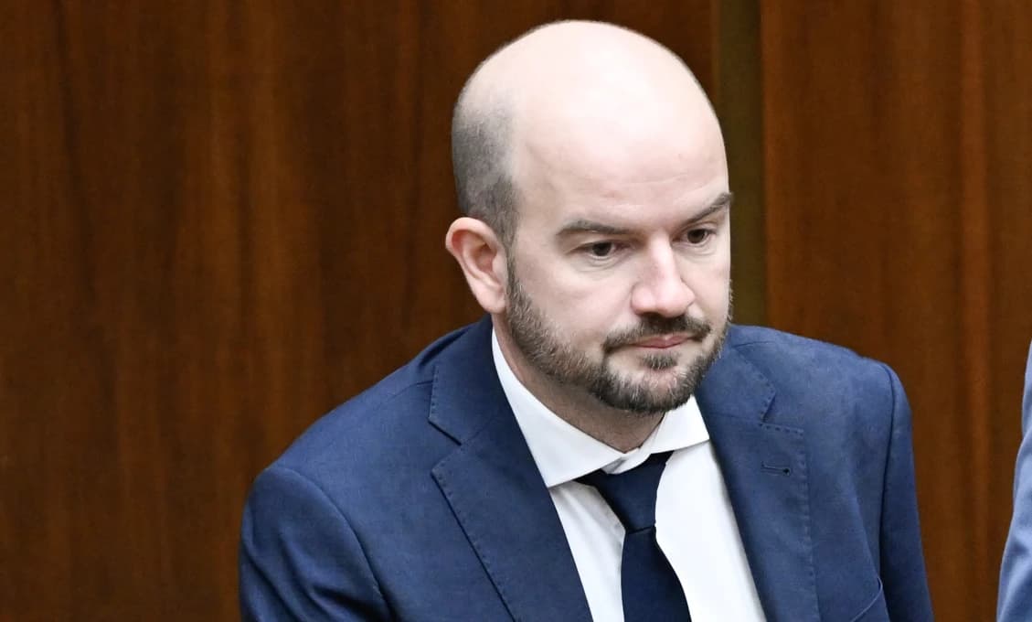 Hlas ľudu: Ja som chlapec z Košíc, alebo ako Žiga Lenina Dubéciho zabil