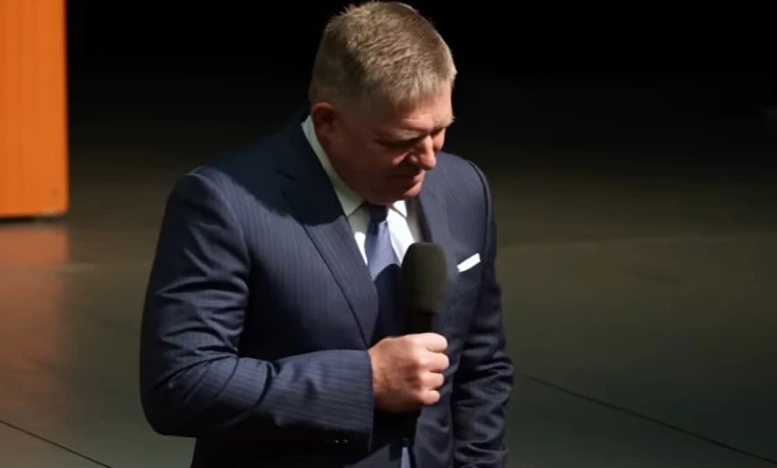 Ja som Slovnaft nesprivatizoval, vysvetlil premiér Fico študentovi "drahú" ruskú ropu (video)