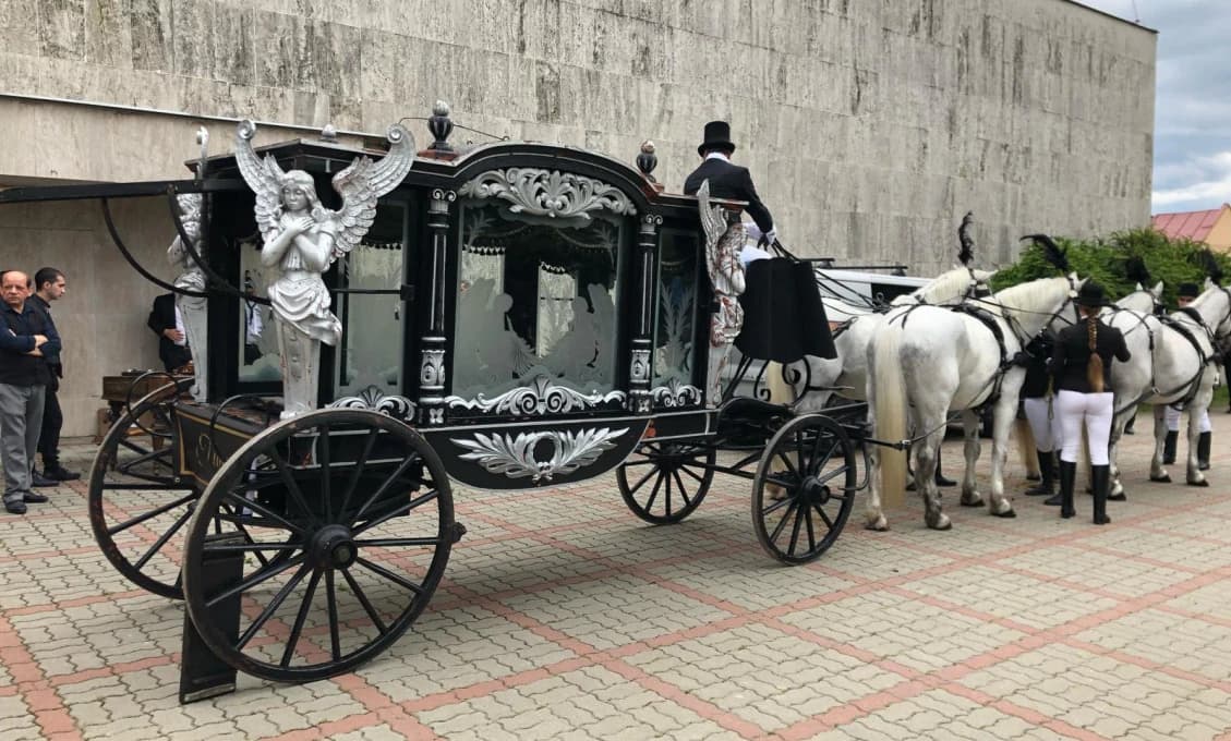 Po smrti rómskeho kráľa rodina zažíva šok za šokom