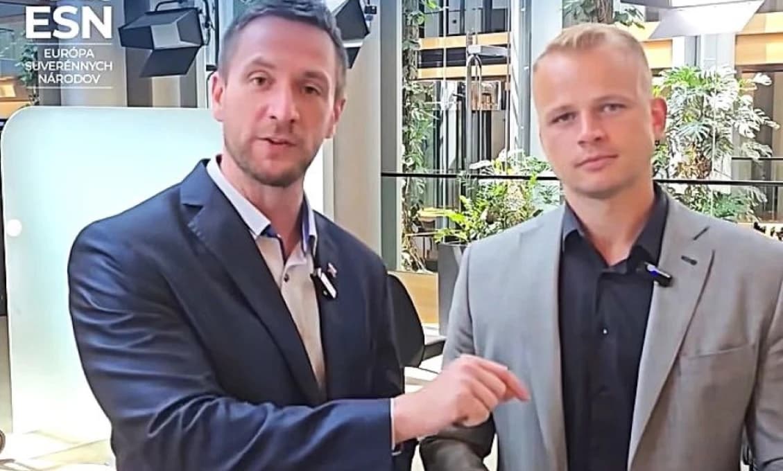 Uhrík s Mazurekom sa pustili do dúhovej mimovládky: Najprv sa napakujú zo štátnych peňazí, a potom štát žalujú!