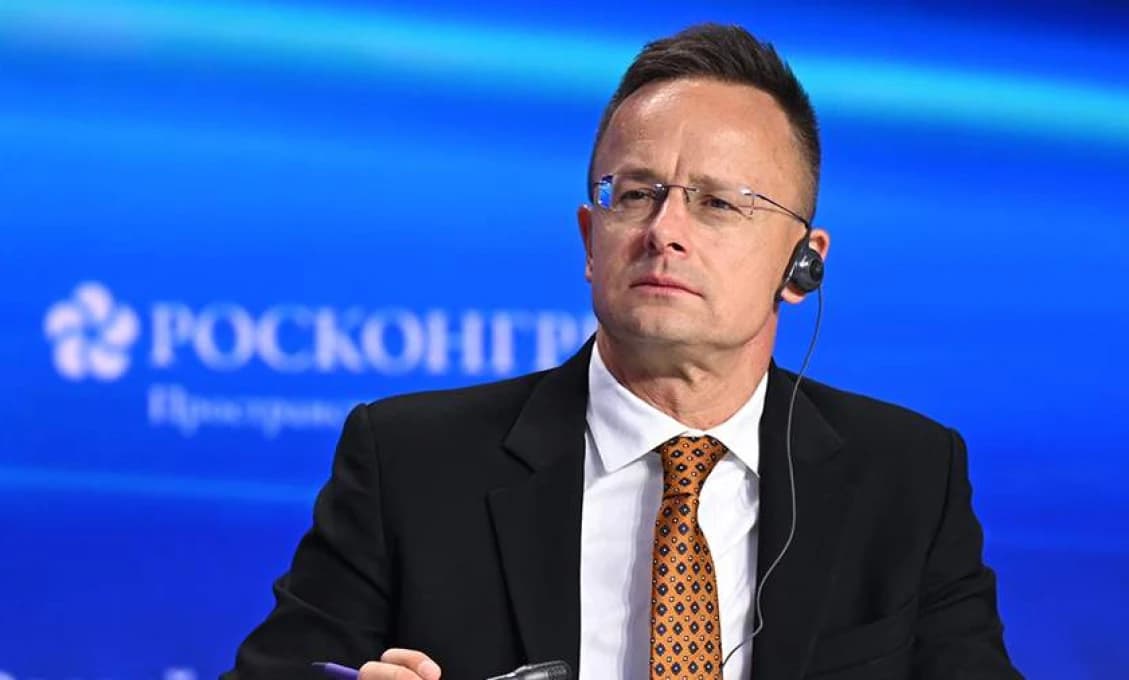 Szijjártó: Sabotéri plynovodu Nord Stream teraz blokujú ropovod Družba