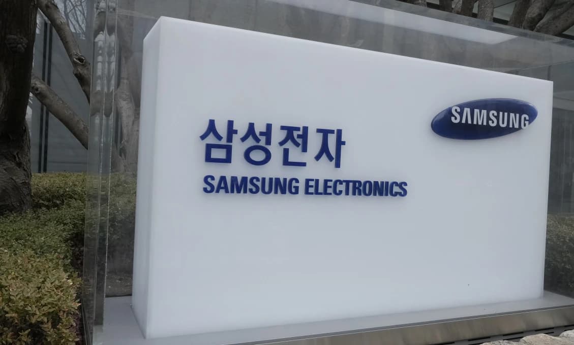 Opozícii klapli zuby naprázdno: Samsung odchádza pre globálny pokles, nie pre vládu
