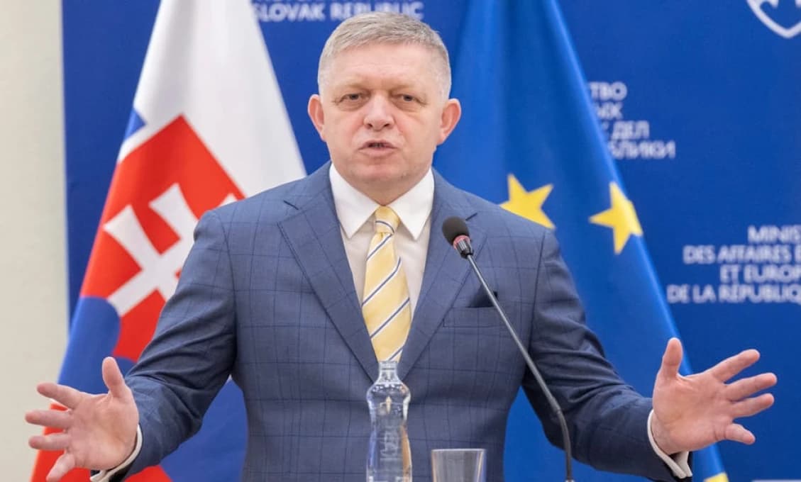 Monitor: Premiér podľa ministra R. Takáča komunikoval so Samsungom