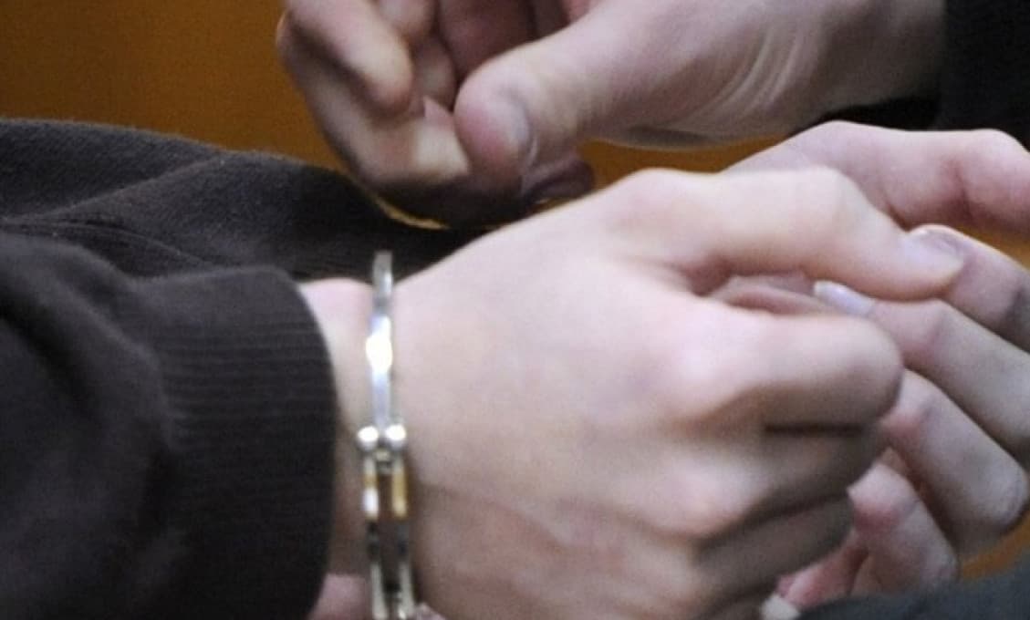 Pre obvinených policajtov Čurillu a Ďurku žiada inšpekcia väzbu