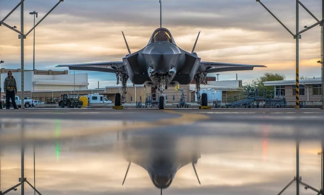 Irán mal zasiahnuť americkú F-35! Luxusný stroj za milióny skončil núdzovo na zemi