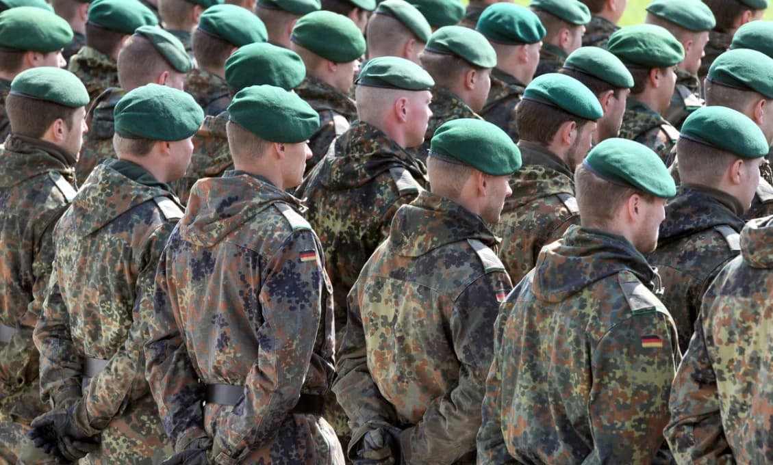 V Nemecku bol naliehavo zavedený zákaz cestovania mužov do zahraničia