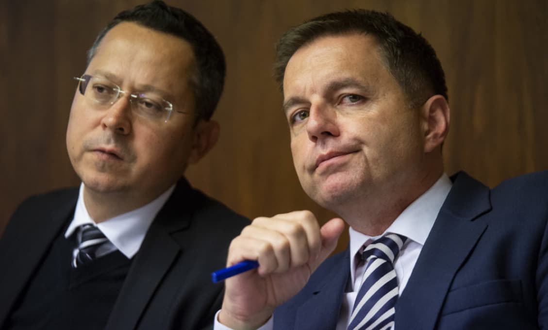 Kamenický pripustil ohrozenie vyrovnaného rozpočtu. Vyzval ministrov, aby začali šetriť