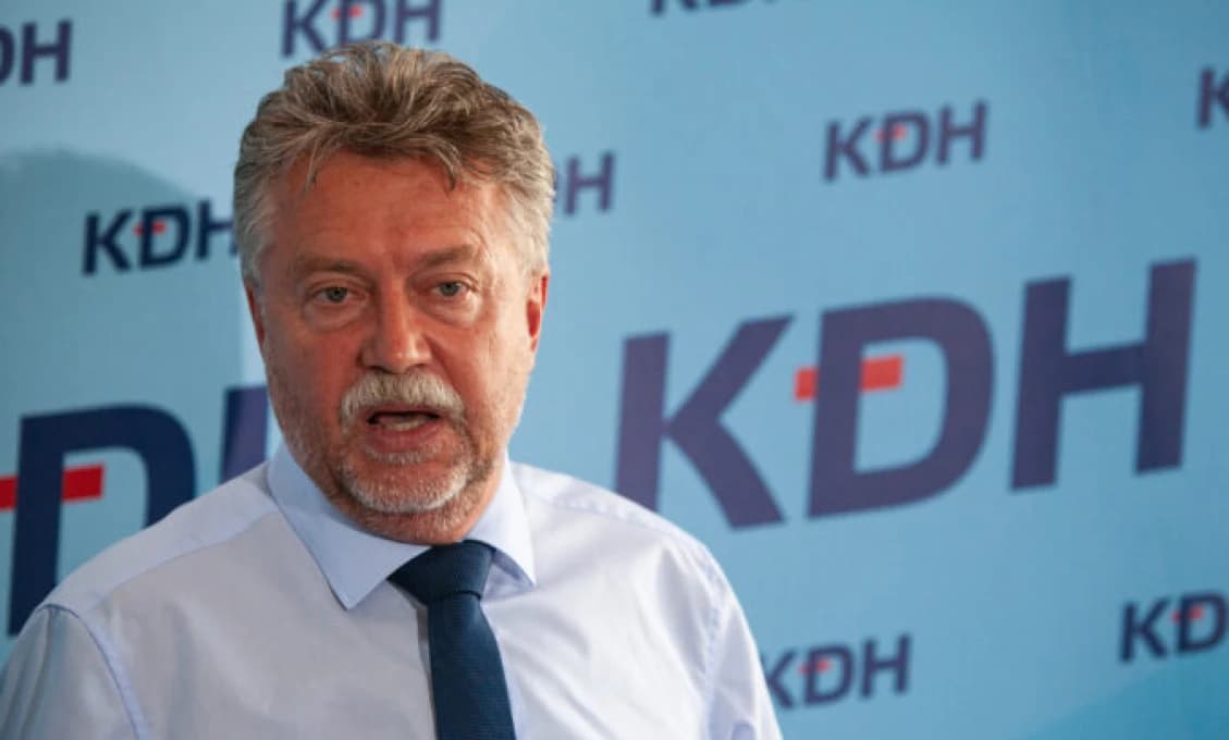 NÁZOROVÉ ROZDIELY! Hajko z KDH sa vzdáva poslaneckého mandátu