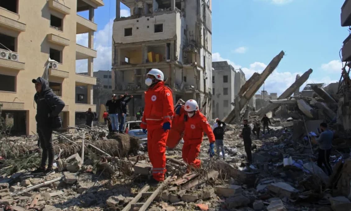 Deti plakali, ľudia kričali! Izrael podnikol „bezprecedentný“ útok na Libanon (FOTO)