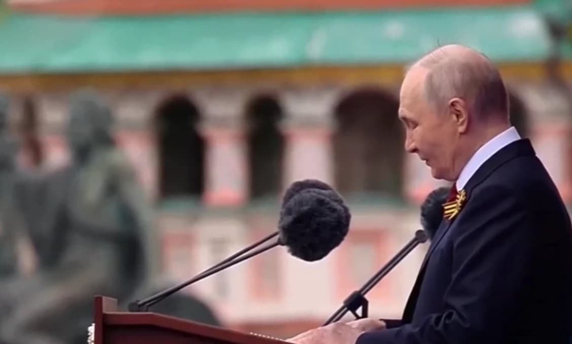 Putin: Vojaci na Ukrajine bojujú proti agresívnej sile podporovanej NATO