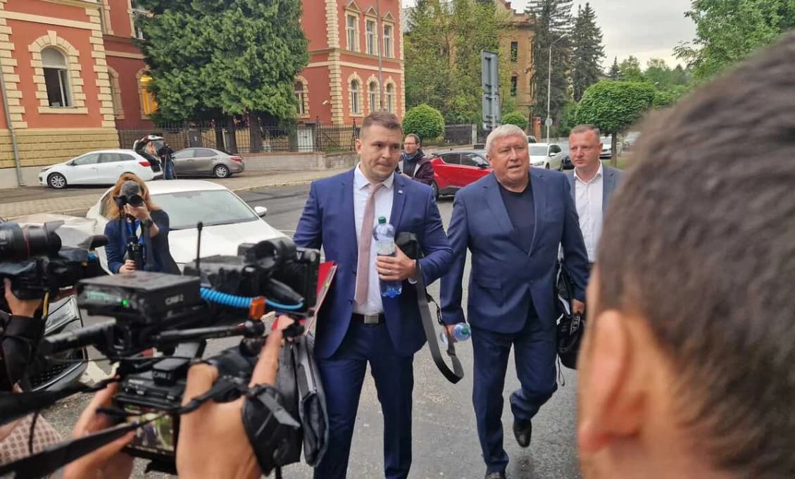 Začal sa proces v kauze Očistec, na súd prišli všetci desiati obžalovaní (VIDEO)