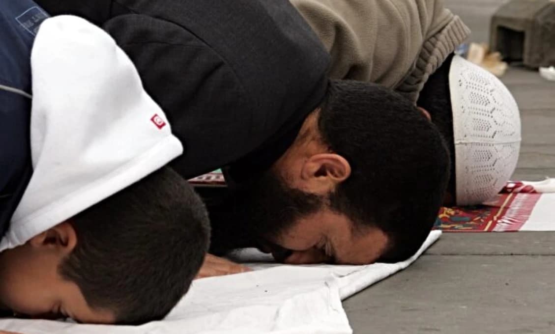 Islam nad zákonom? Prieskum na školách vo Viedni šokuje!