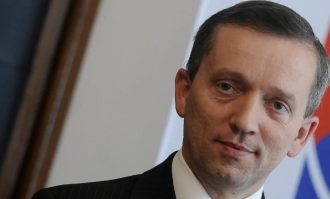 Mediálna búrka o dôvodoch odvolania Jozefa Čentéša