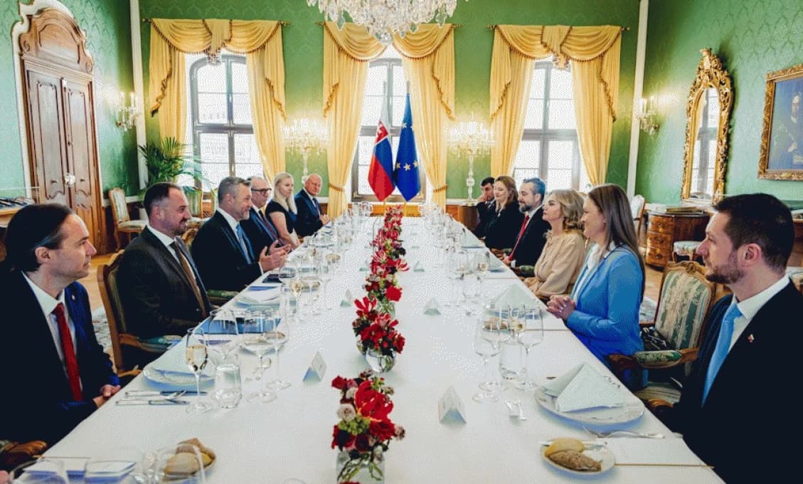 Prezident Pellegrini pozval europoslancov na obed. Prišlo len šesť SLOVENSKÝCH (video)