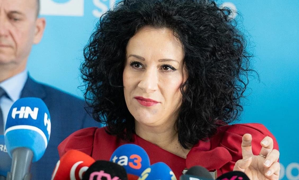 Rozplietanie chobotnice: Účtovné záhady progresívky Zory Jaurovej