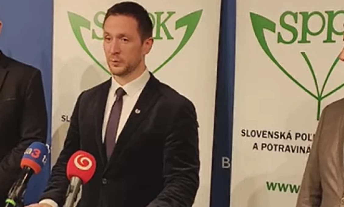 Slovenskí poľnohospodári bojujú, Uhrík drukuje
