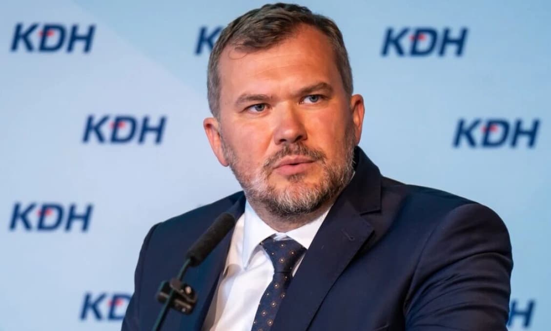 KONIEC SNOV O VEĽKEJ KOALÍCII? Karas z KDH vybuchol a prehovoril o falošnej hre
