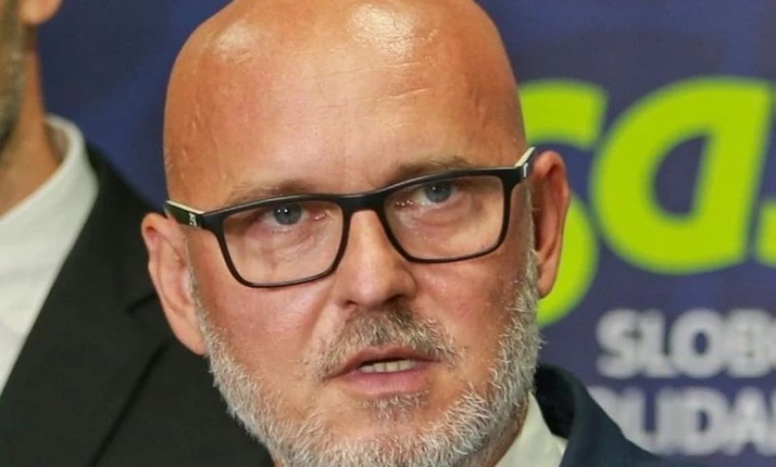 Gröhling kritizuje organizátorov referenda a odhalil svoj postoj