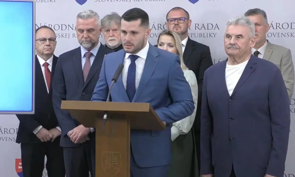 Smeráci bez kompromisu o stave opozície: Archa už patrí Matovičovi!