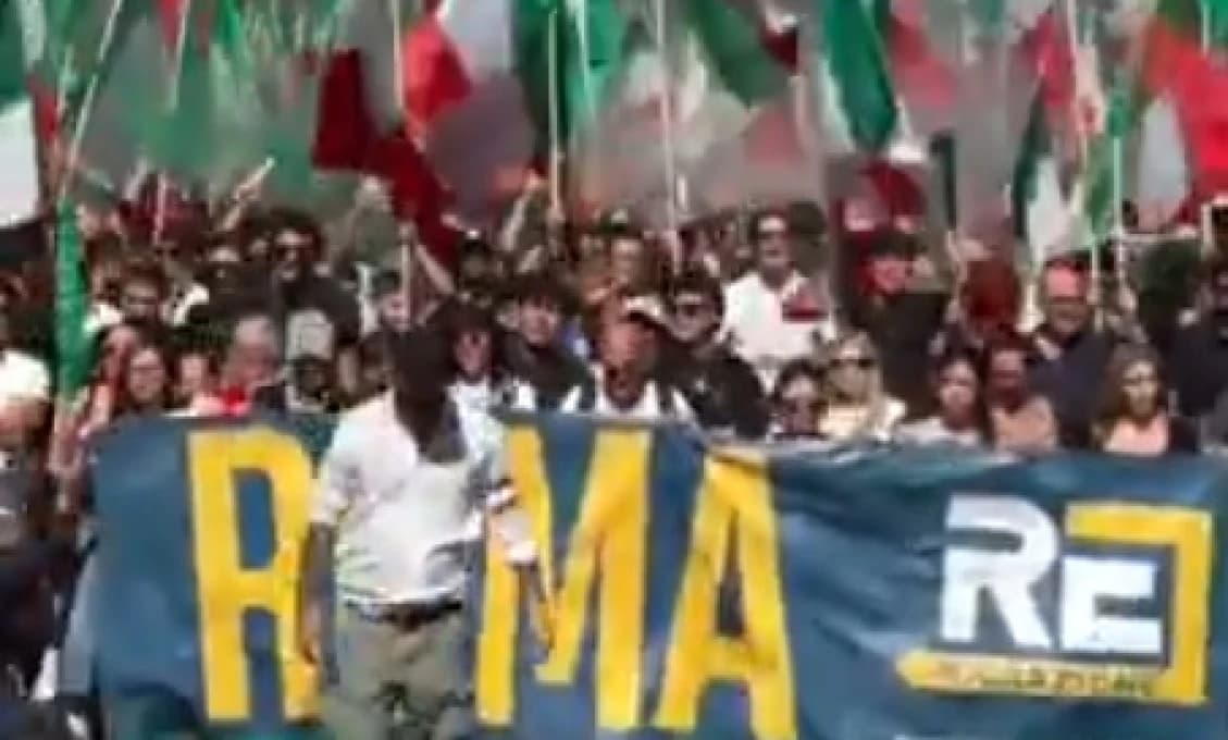 Rím pochodoval za REMIGRÁCIU. Petícia pokračuje (VIDEO)