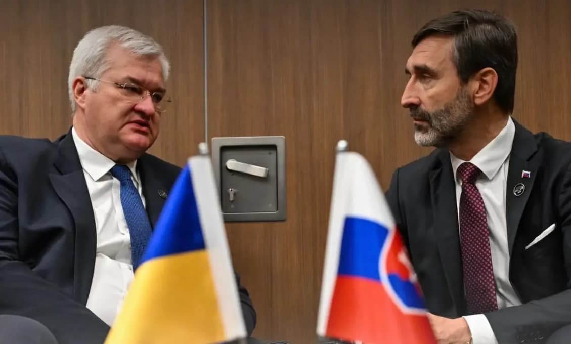 Vzdorovitý Netanjahu je v Izraeli obvinený z korupcie