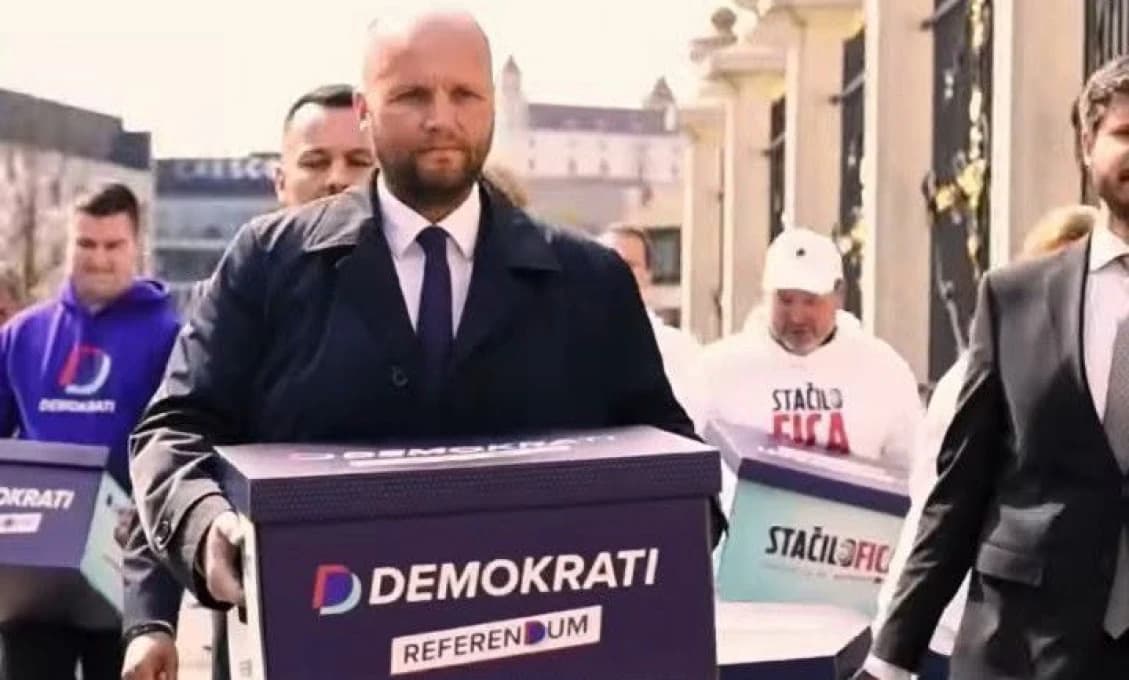 Najzbytočnejšie referendum s najslabšou účasťou v histórii! Ale Naď sníva ďalej...