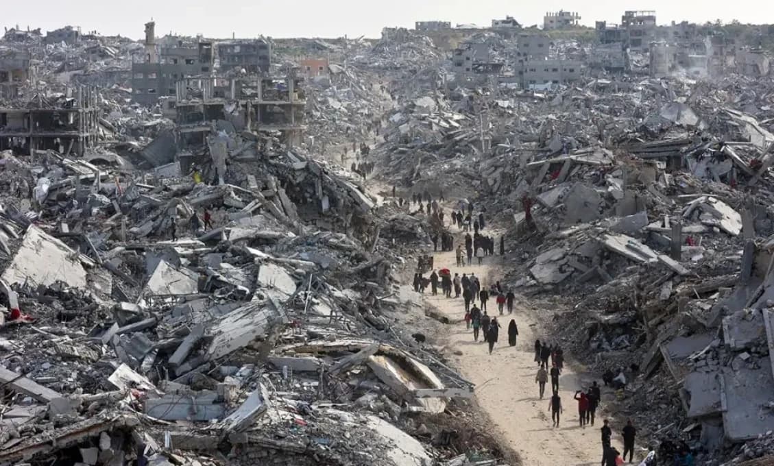 Hamas rozpustil svoju vládu v Gaze a odovzdal moc výboru podporovanému OSN. Izrael neverí