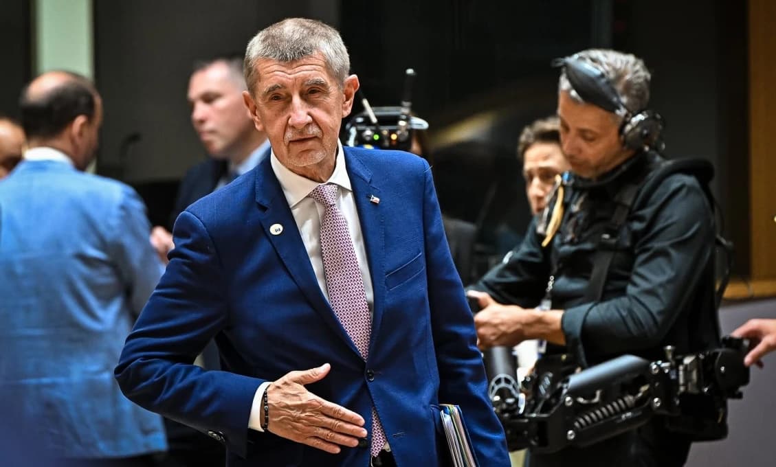 Premiér Babiš z Ankary: Všetci hovoria o vojne, nikto o mieri!