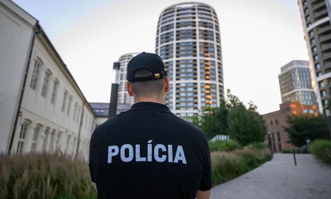 Pozor, agresori! Polícia dostala zbraň, ktorá vyradí útočníka za sekundy