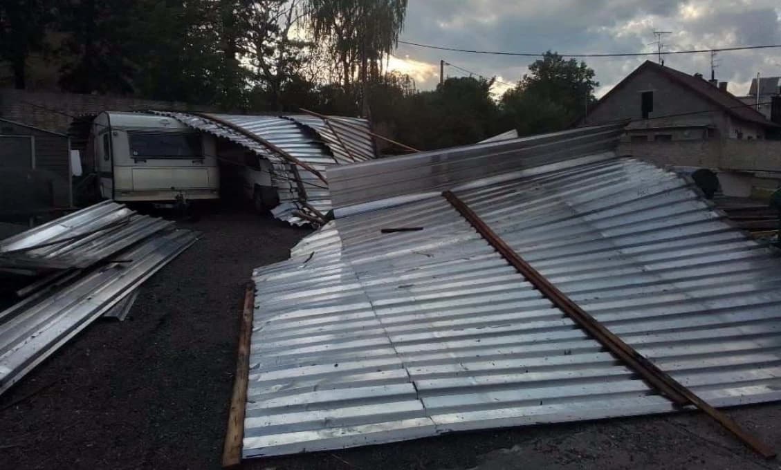 Strechy lietali vzduchom! Na Morave udrel nebezpečný downburst tam, kde pred rokmi vyčíňalo tornádo