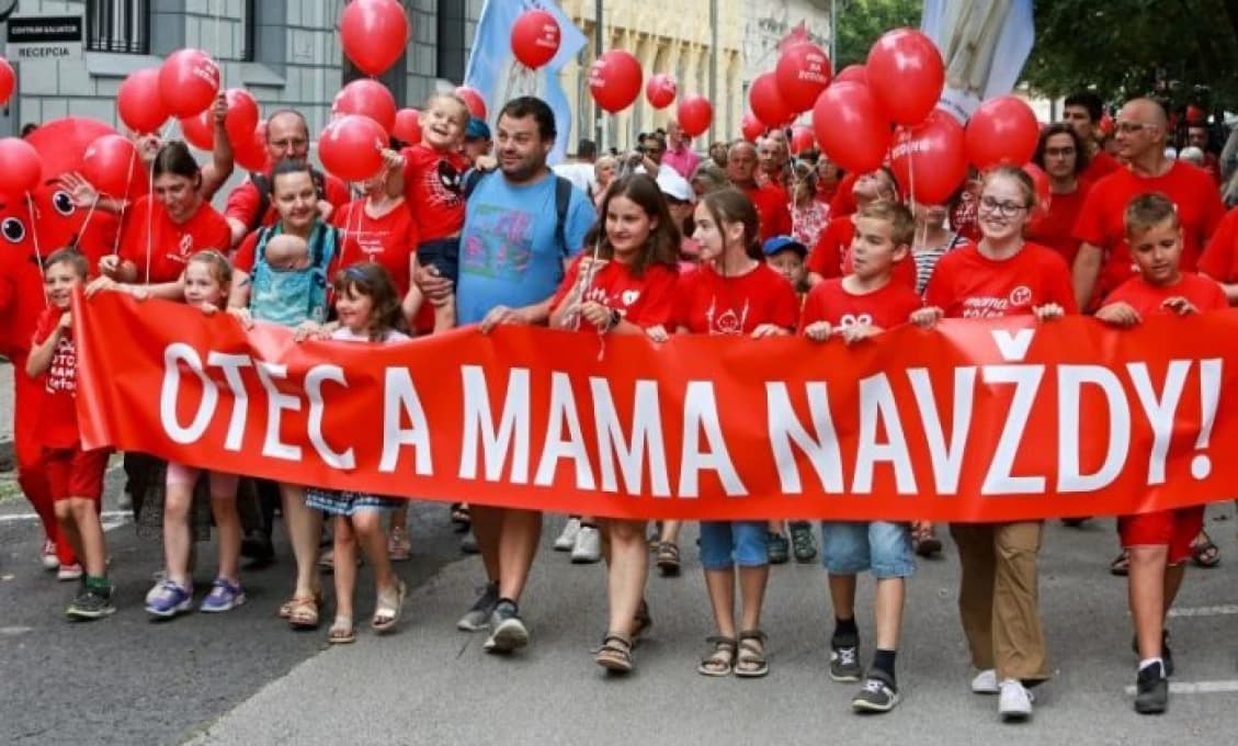 UŽ DNES! Národný pochod Hrdí na rodinu zdôrazní význam manželstva a rodiny