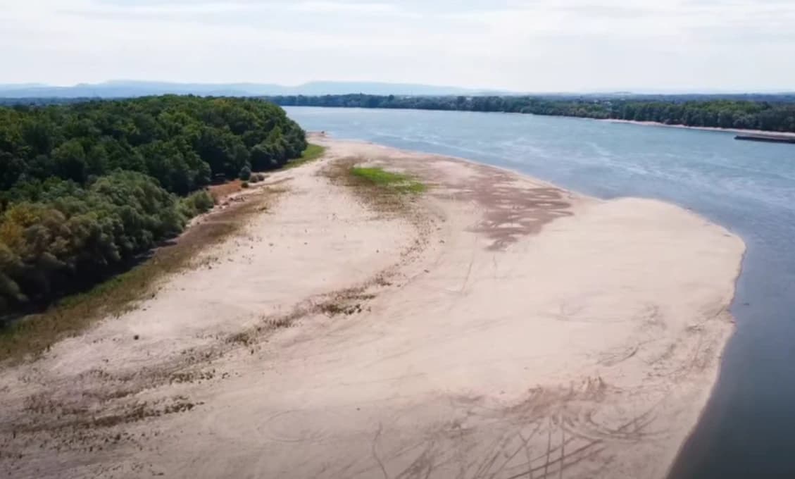 Takýto Dunaj si nepamätajú ani najstarší: Veľtok klesol na desivé minimum!