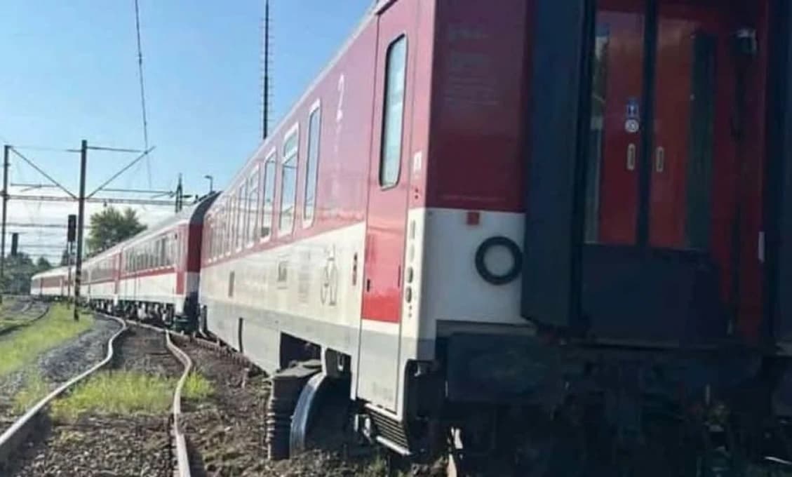 AKTUÁLNE V stanici Bratislava-Nové Mesto sa vykoľajil vozeň