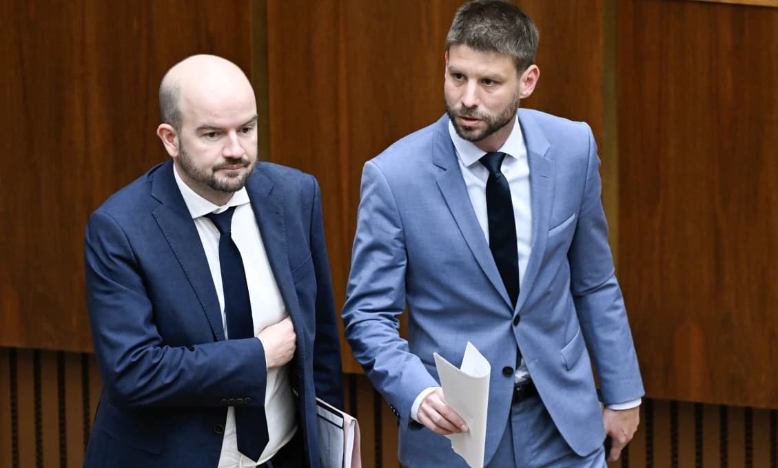NAMIESTO ARCHY BOJ o ministerské kreslá: Čo zostalo z plánu PS na záchranu opozície?