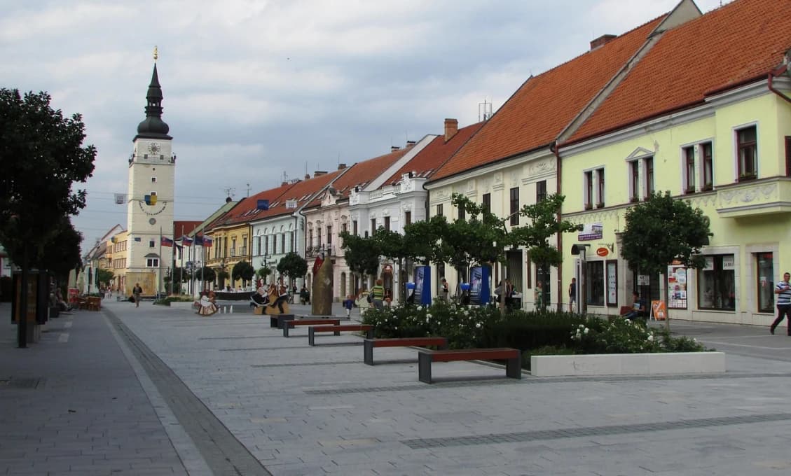 Štvorkoalícia z núdze? PS, SaS, Hnutie Slovensko a Demokrati spájajú sily v Trnave