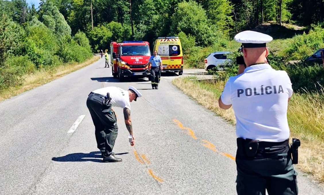 AKTUÁLNE ŤAŽKÁ ZRÁŽKA cyklistu s autom! Hlásia obeť (FOTO)