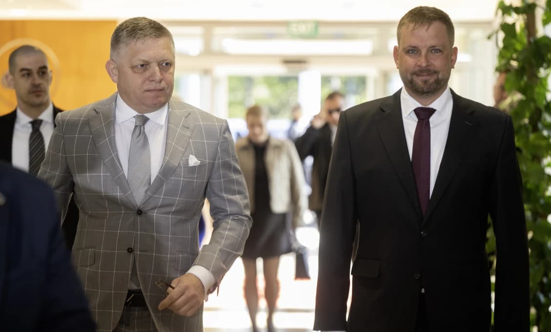NAŽIVO Tlačová konferencia predsedu vlády SR Roberta Fica a ministra zdravotníctva SR Kamila Šaška