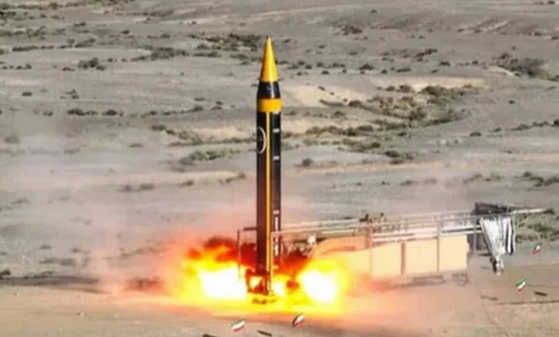 RAKETA DORAZÍ DO CHARKOVA ZA 13 MINÚT! Irán hrozí Ukrajine vojenskou odpoveďou, reaguje Izrael i Rusko