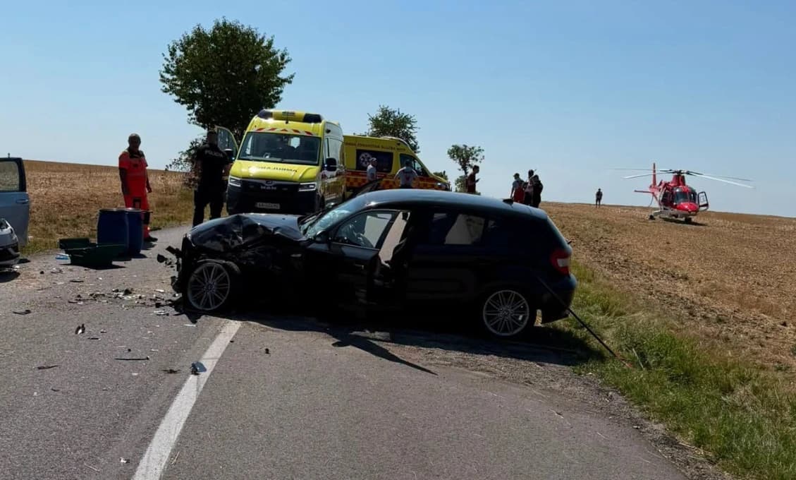 AKTUÁLNE HROZNÁ ZRÁŽKA! Hlásia množstvo ranených, vrátane 5 detí! Zasahujú vrtuľníky (FOTO)