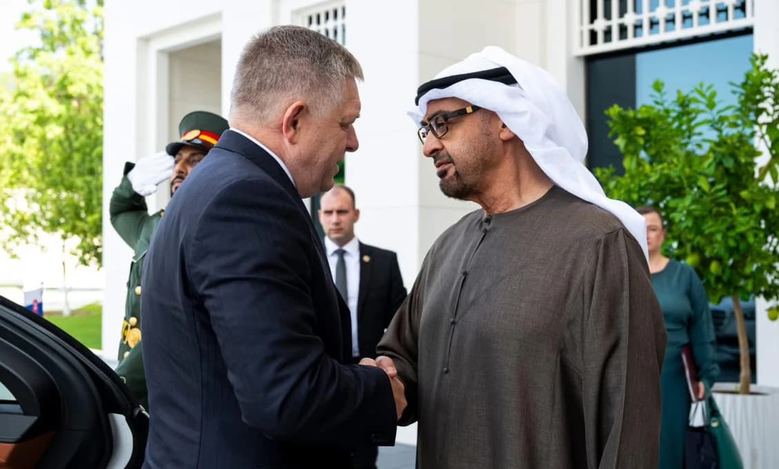 MIMORIADNE VÝZNAMNÁ NÁVŠTEVA! Na Slovensko pricestoval prezident Spojených arabských emirátov (VIDEO)