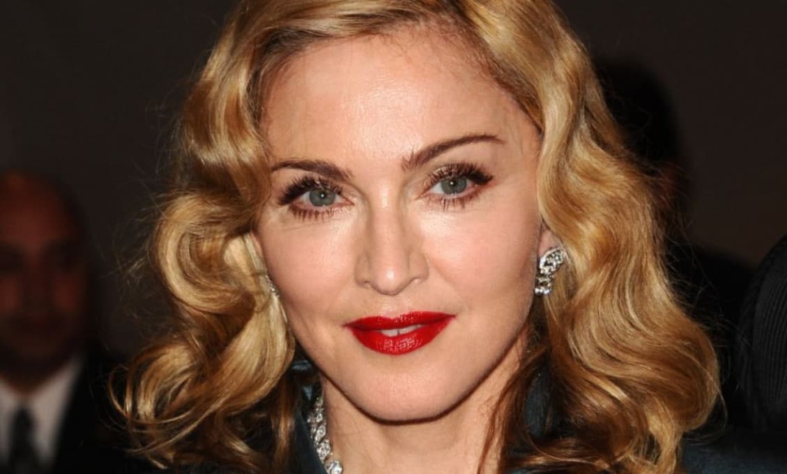 Madonna (61) a jej prípravy na celosvetové turné. Divné metódy budú zahŕňať pitie moču či ľadový kúpeľ na javisku!