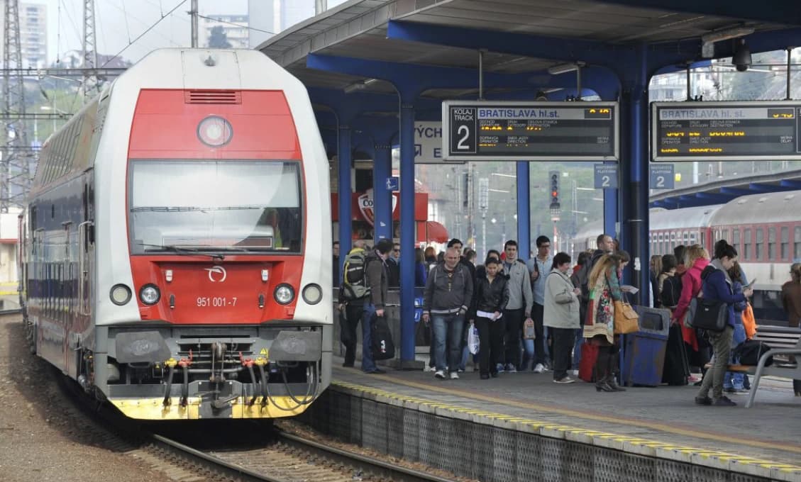 Hrozí pre vysoké straty železníc zdražovanie cestovného?