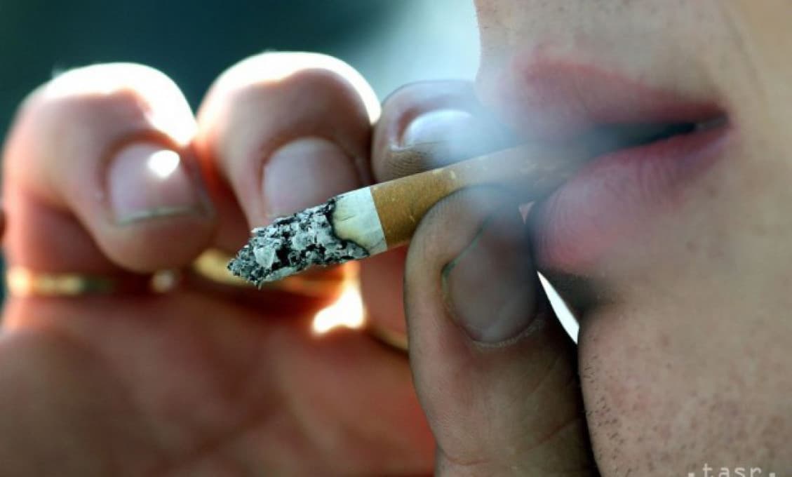 Slovenskí vývojári predstavili aplikáciu, ktorá môže pomôcť ľuďom prestať fajčiť