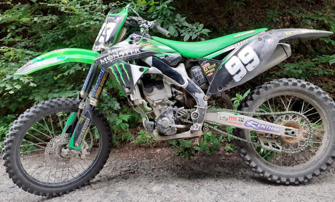 Na mol opitý motorkár jazdil v Liešťanoch s pozitívnym testom na koronavírus
