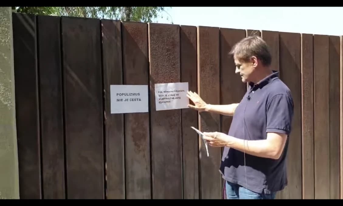 Americký veľvyslanec v Berlíne hrozí novými sankciami proti európskym firmám