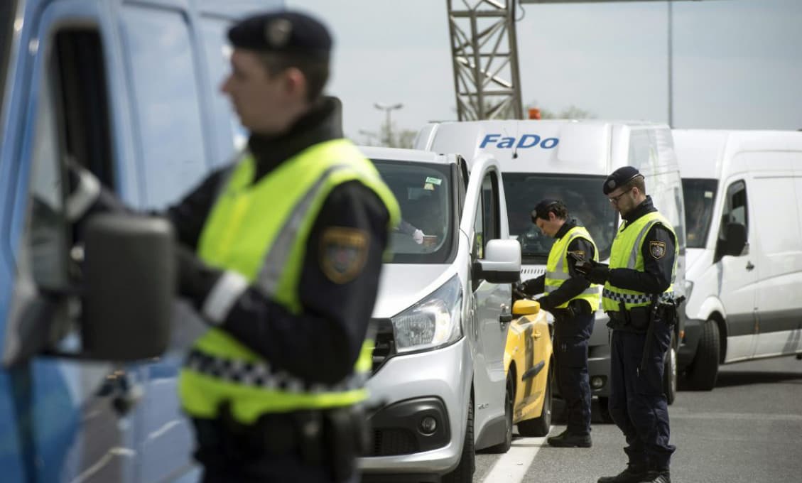 Rakúsko sprísňuje kontroly aj na hraniciach so Slovenskom