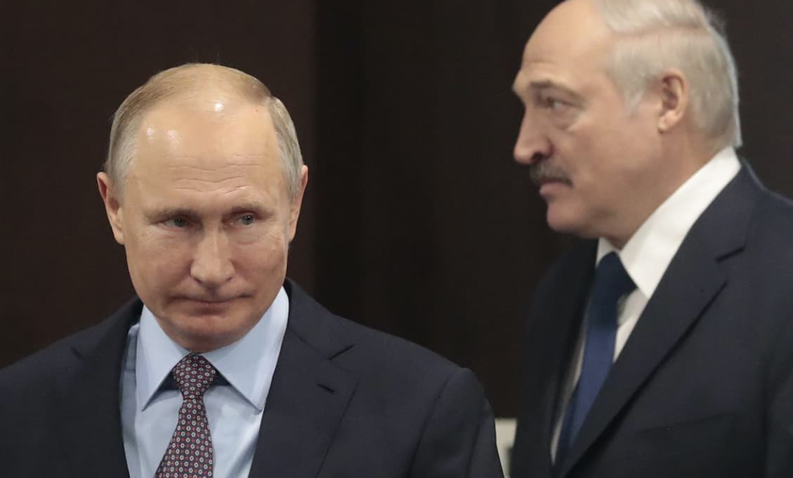 Lukašenko pricestoval do Soči na rokovania s Putinom